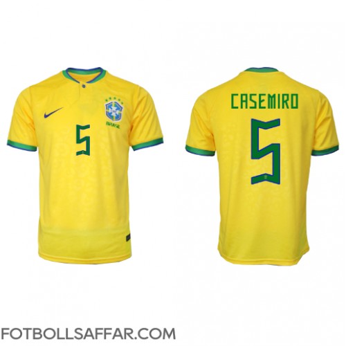 Brasilien Casemiro #5 Hemmatröja VM 2022 Kortärmad